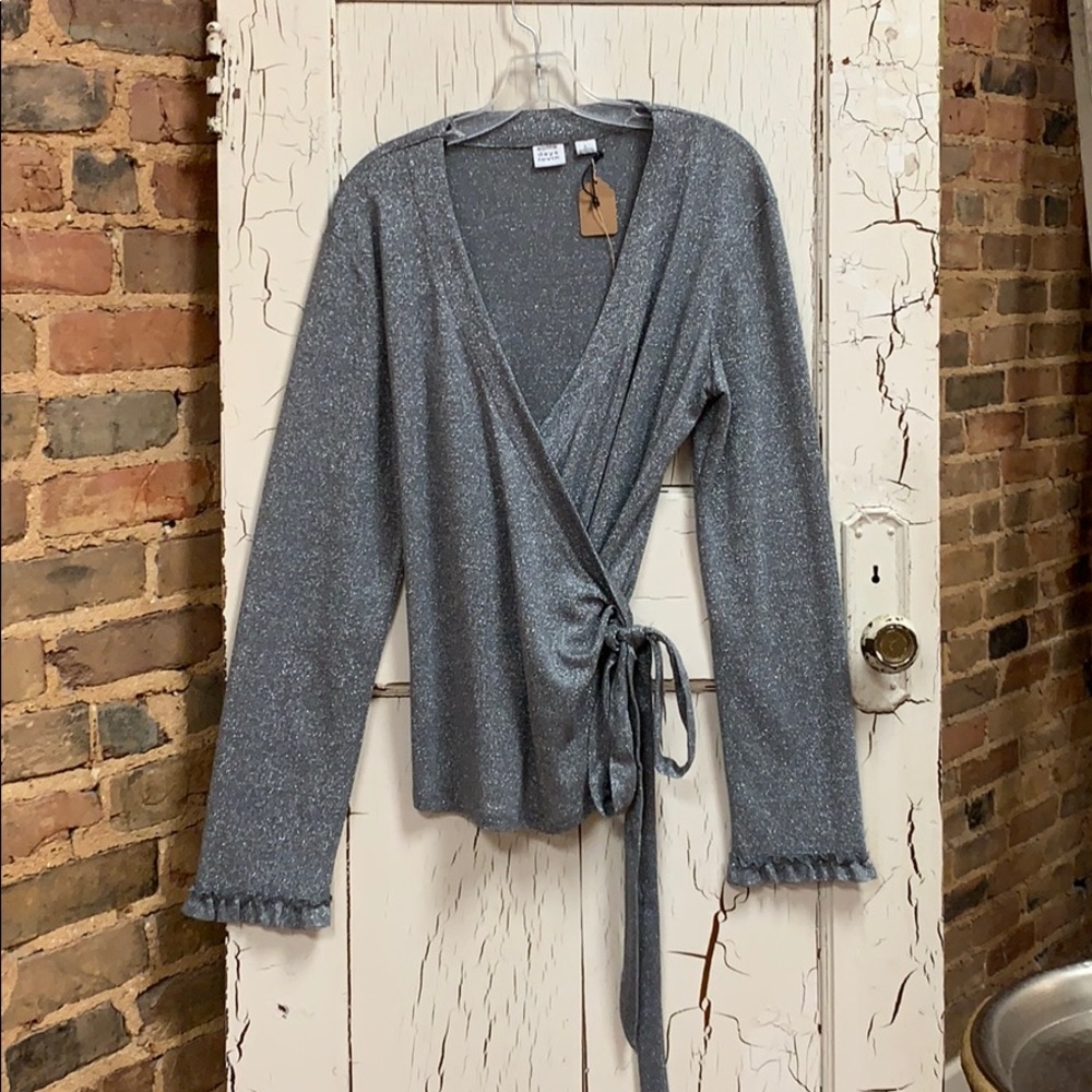 Some Days Lovin wrap top